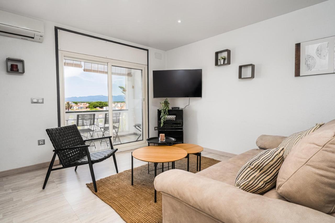 Welcs Apartamento 012 Emp En El Centro De Empuriabrava Exteriör bild