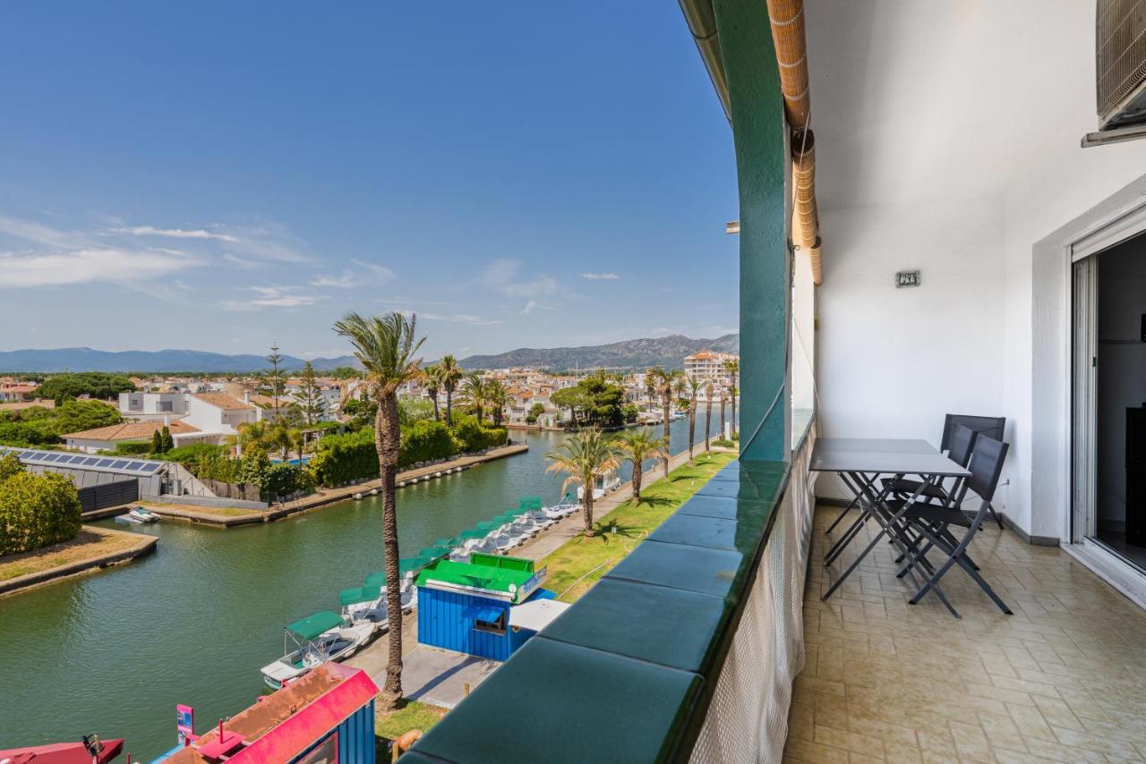 Welcs Apartamento 012 Emp En El Centro De Empuriabrava Exteriör bild